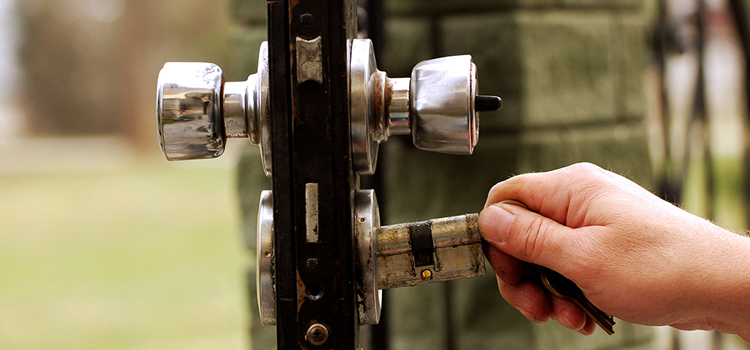 front door latch repair Winter Gardens