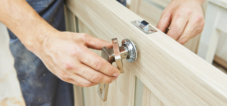 interior door repair Winter Gardens